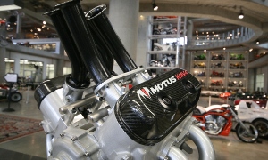Motus Motorcycles Introduces World’s First Direct Injected V4 Engine