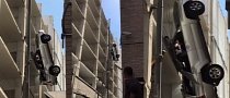Movie-like Escape from Dangling SUV Is an Excitement Overdose