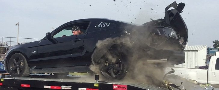 Mustang GT Blows Tire on Dyno at 150 MPH