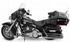 Mustang Seats Available for Early Harley-Davidson FL Models