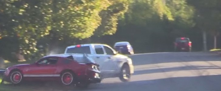 Mustang Shelby GT500 Crashes into Ram Truck at Car Show