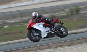 MV Agusta F3 Development On Track, Sales to Begin This Fall