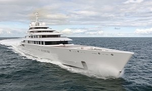 Mysterious, Record-Breaking $600 Million Megayacht Azzam Changes Owners