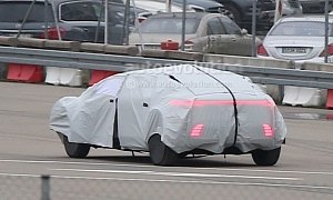 Mystery Mercedes Concept Spied Again, Will Debut at CES 2015 in Vegas