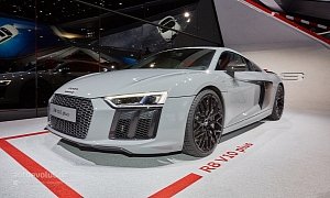 Nardo Gray Audi R8 V10 Plus Shows the Exclusive Side of German Supercars in Frankfurt