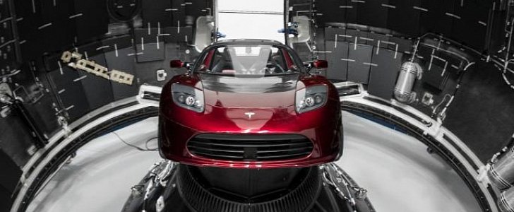 Tesla Roadster spacecraft