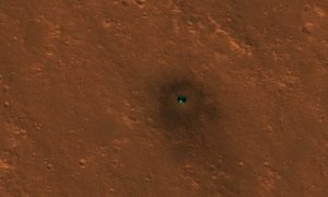 NASA InSight Looks Like a Spec of Metal in the Martian Reddish Dust