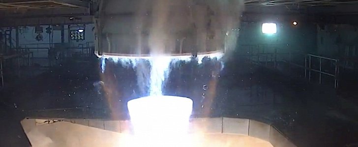 Rs-25 SLS engine in action