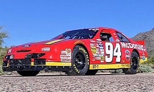 NASCAR-Raced 1994 Ford Thunderbird Comes With Spare Engine, McDonald’s Livery and Cover