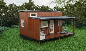 Naturo Tiny House Is for the Solo Nomad, Has a Large Bedroom and a Cozy Outside Deck