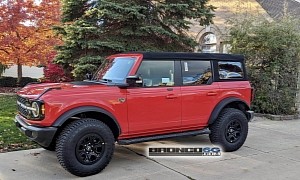 Neighbor's Ford Bronco 4-Door Wildtrack Was Easy to Spot 'Cause of Race Red Look