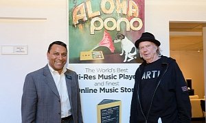 Neil Young’s Pono High-Def Music Service to Be Installed in Future Cars