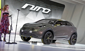 Niro Concept Previews Kia's Paceman at Chicago Auto Show <span>· Live Photos</span>