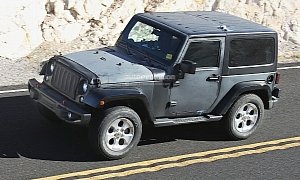 New 2018 Jeep Wrangler Spied Testing in the Desert, Will Grow in Length