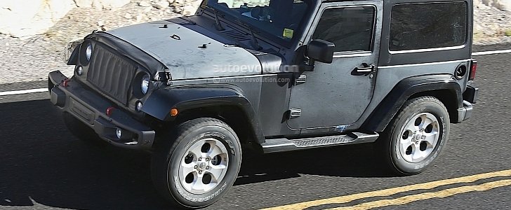 2018 Jeep Wrangler Spied Testing in the Desert