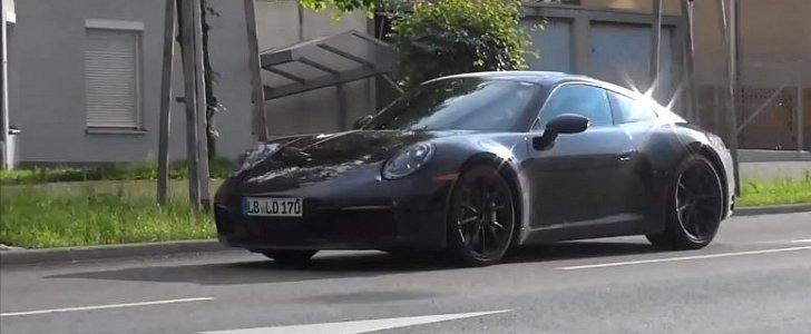 New 2019 Porsche 911 Spied in Traffic, Two Hybrid Versions Coming
