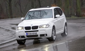 New BMW X3 xDrive18d Details and Photos