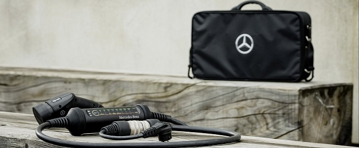 Mercedes-Benz Flexible Charging System