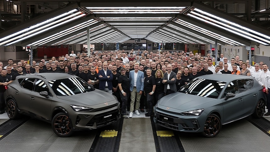 Production of the new Cupra Formentor and CUPRA Leon begins in Martorell