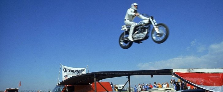 Evel Knievel in action