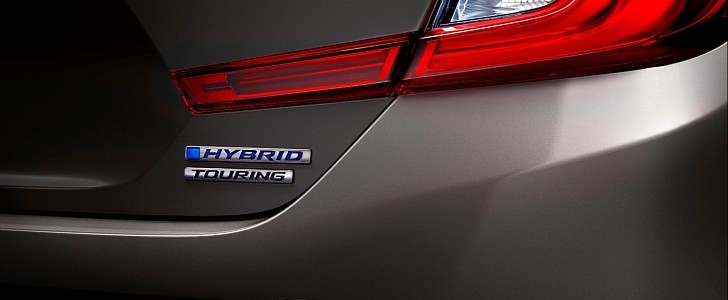 Honda Accord Hybrid rear end
