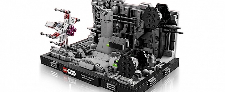 LEGO Death Star Trench Run diorama
