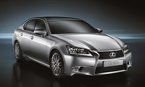 New Lexus GS 300h Available to Order in the UK