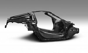New McLaren Super Series Model Teased: Lighter Than the 650S