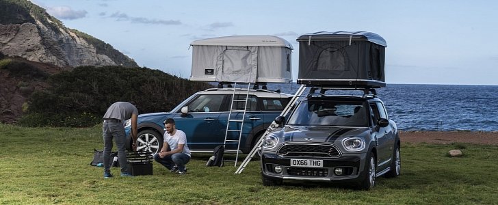 New MINI Airtop Looks Like a Coffin on Top of the Countryman