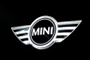 New Mini Commercial: Mini Driver vs Non Mini Driver