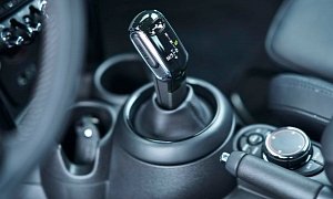 New MINI Dual-Clutch Transmission Promises “Enhanced Driving Fun”
