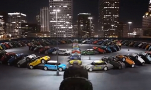 New Mini Plays Dominoes in Latest Ad