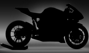 New Mission Motors R Electric Superbike on Track