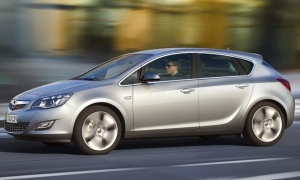 New Opel Astra Goes on Sale