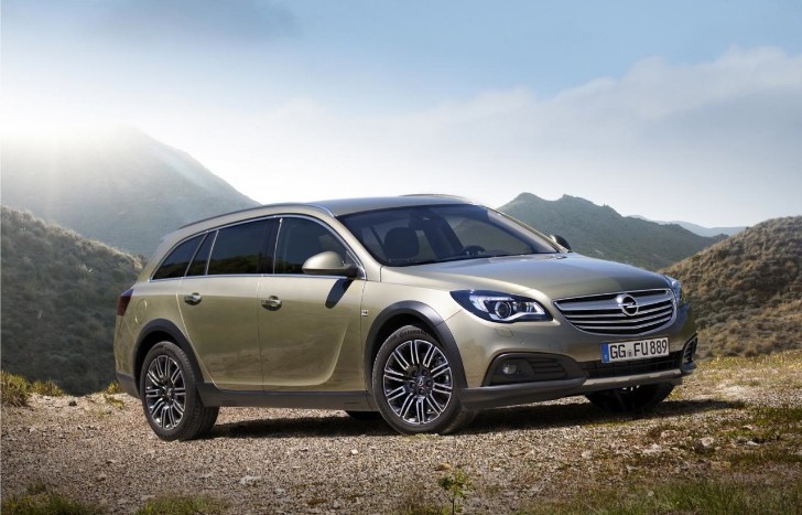 Opel Insignia Country