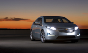 New Photos Show Chevy Volt Interacting with the Real World