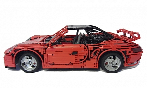 New Porsche 911 Built from LEGO with PDK Gearbox <span>· Photo Gallery</span>