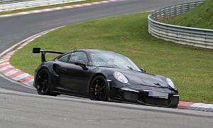 New Porsche 911 GT2 Spied Lapping the Nurburgring