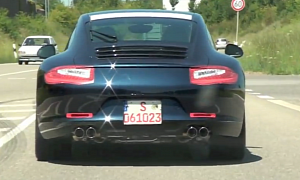 New Porsche 911 Spotted Without Camouflage