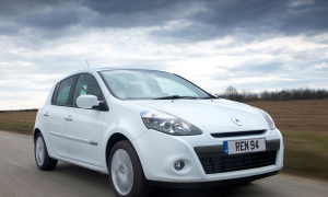 New Renault Clio Expression Eco Pack Introduced in the UK