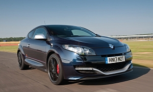 Renault Megane RS Red Bull RB8 Edition Gets UK Pricing