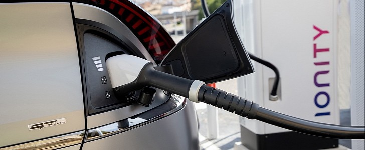 New technology allows charging an EV faster than pumping gas