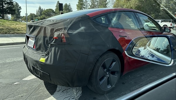 New Tesla Model 3 “Project Highland” prototype spotted in the wild