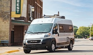 New Winnebago Roam Compact RV for Extra Accessibility Redefines Freedom of Travel