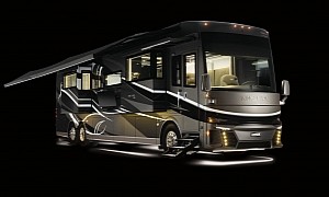 Newmar's 2024 King Aire Is Over $1.6M of Motorhome Awesomeness! Top-Shelf Living