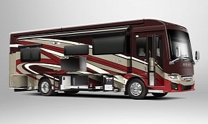 Newmar’s 2022 New Aire Brandishes “Affordable” and Luxurious Motorcoach Living