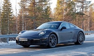 Next-Generation 2019 Porsche 911 Spotted With Its Spoiler Down