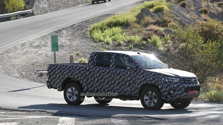 Toyota Hilux spied