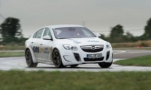 Next Opel Insignia OPC/Vauxhall Insignia VXR Getting Ford Focus RS Drift Tech
