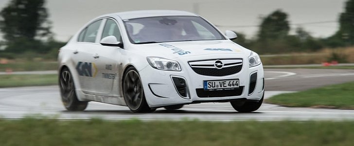 Vauxhall Insignia OPC with GKN drifting AWD prototype